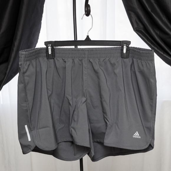 ADIDAS / MEN'S GREY SHORTS SIZE XL4" - Picture 2 of 8